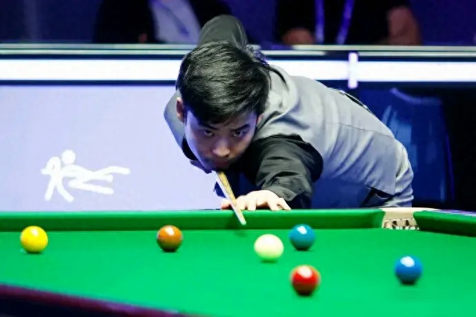 员例如来自 员例如来自